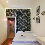 Apartment Spacious 3br With Ac In Living Room, 2 Balconies