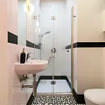 Apartment Spacious 3br With Ac In Living Room, 2 Balconies Krakow