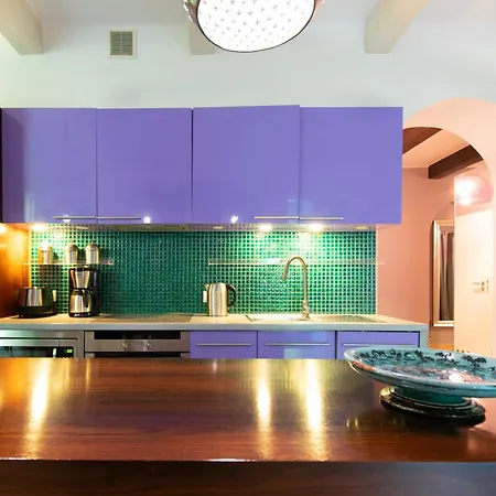 Spacious 3br With Ac In Living Room, 2 Balconies كراكوفيا