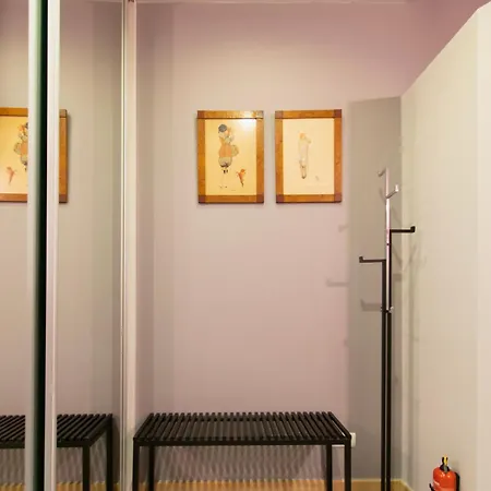 Spacious 3br With Ac In Living Room, 2 Balconies *